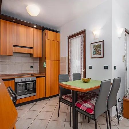 Sea View - Roberto *